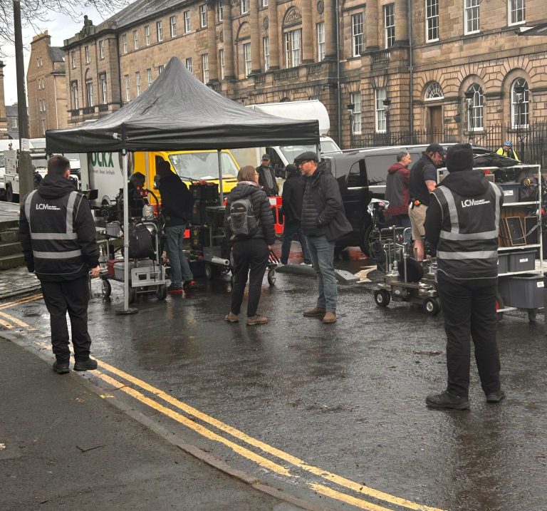 da934877-3955-4f7f-b601-702de3e439e7